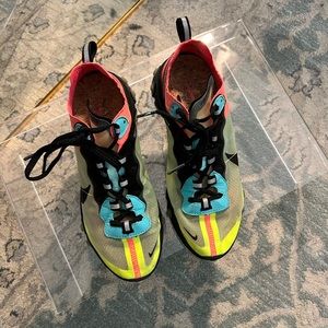 Nike Women's Multi-Color Athletic Sneakers